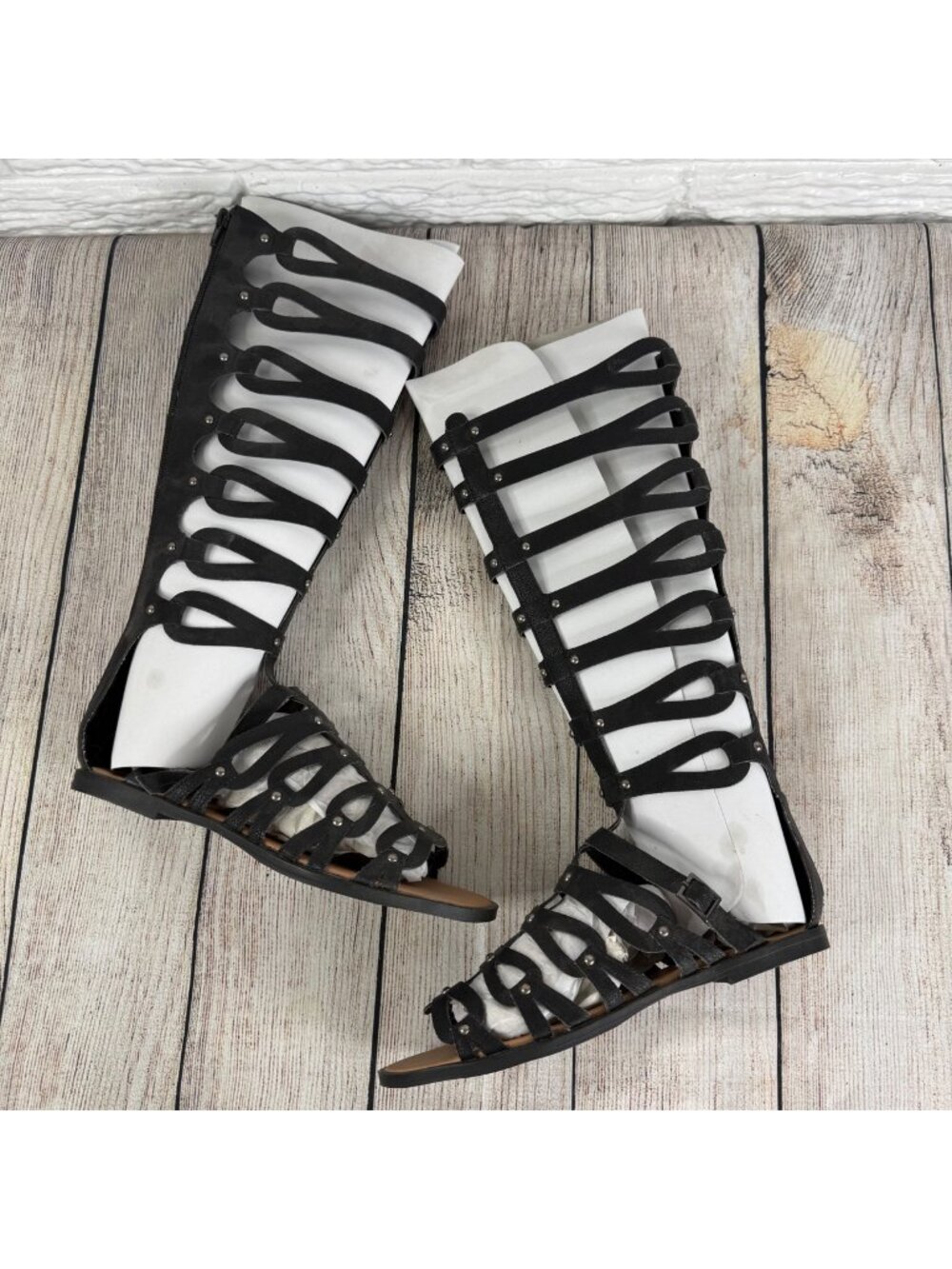 Penny Loves Kenny Studded Caged Boho Knee High Gladiator Sandals Size 7.5M NWOT